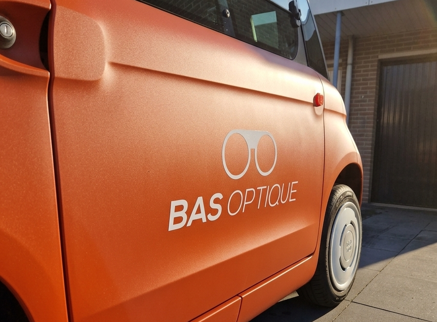 auto beletteren in oss studio van esch
